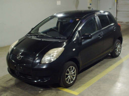 2006 Toyota Vitz