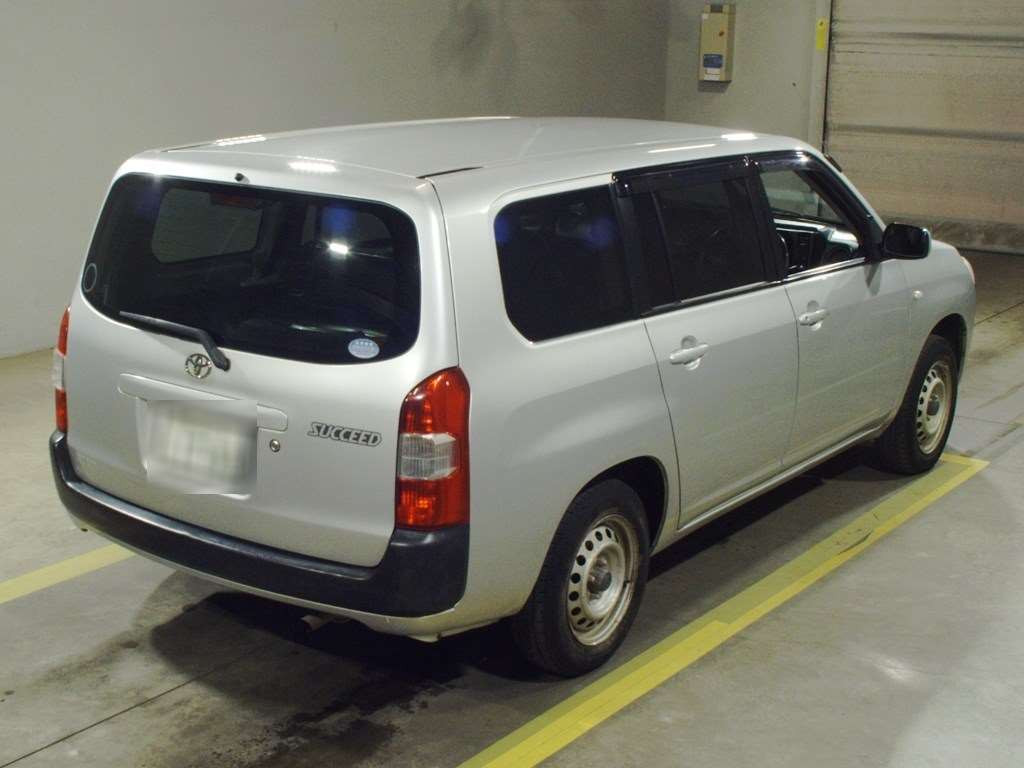 2017 Toyota Succeed NCP165V[1]