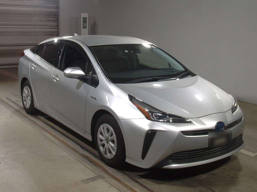 2019 Toyota Prius ZVW51[2]