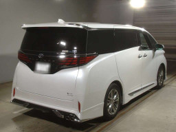 2024 Toyota Alphard Hybrid