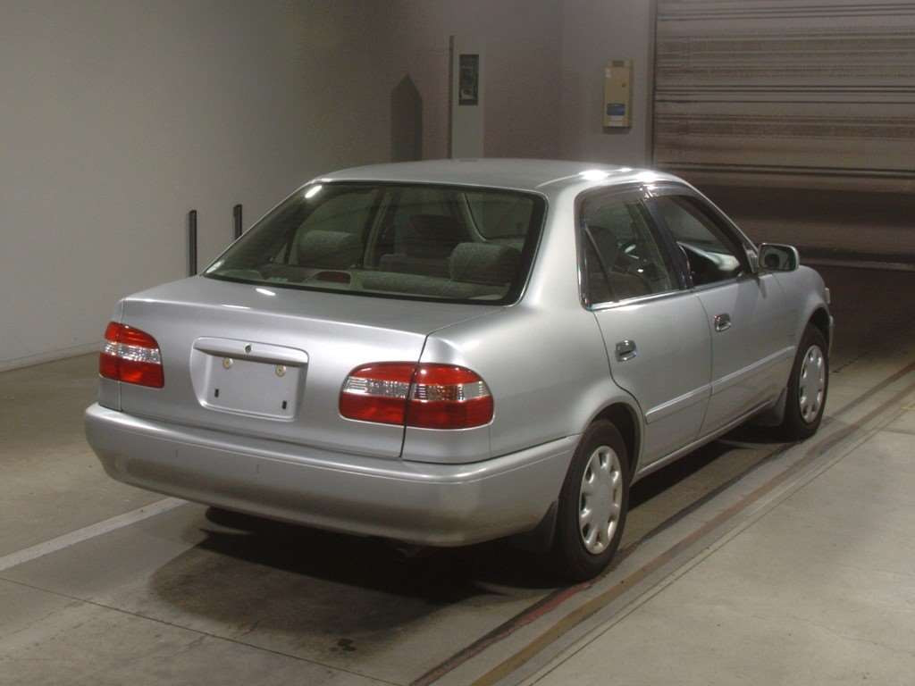 2000 Toyota Corolla Sedan AE110[1]