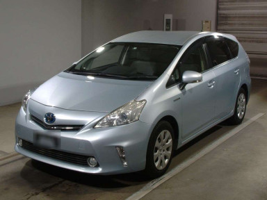 2013 Toyota Prius alpha