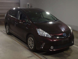 2013 Toyota Prius alpha