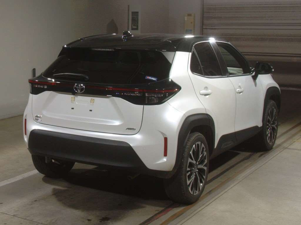 2022 Toyota YARIS CROSS MXPB15[1]