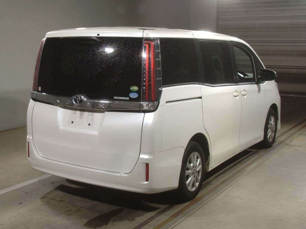 2018 Toyota Noah ZRR80G[1]