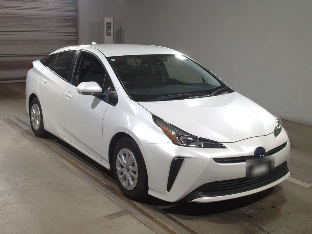 2021 Toyota Prius ZVW51[2]