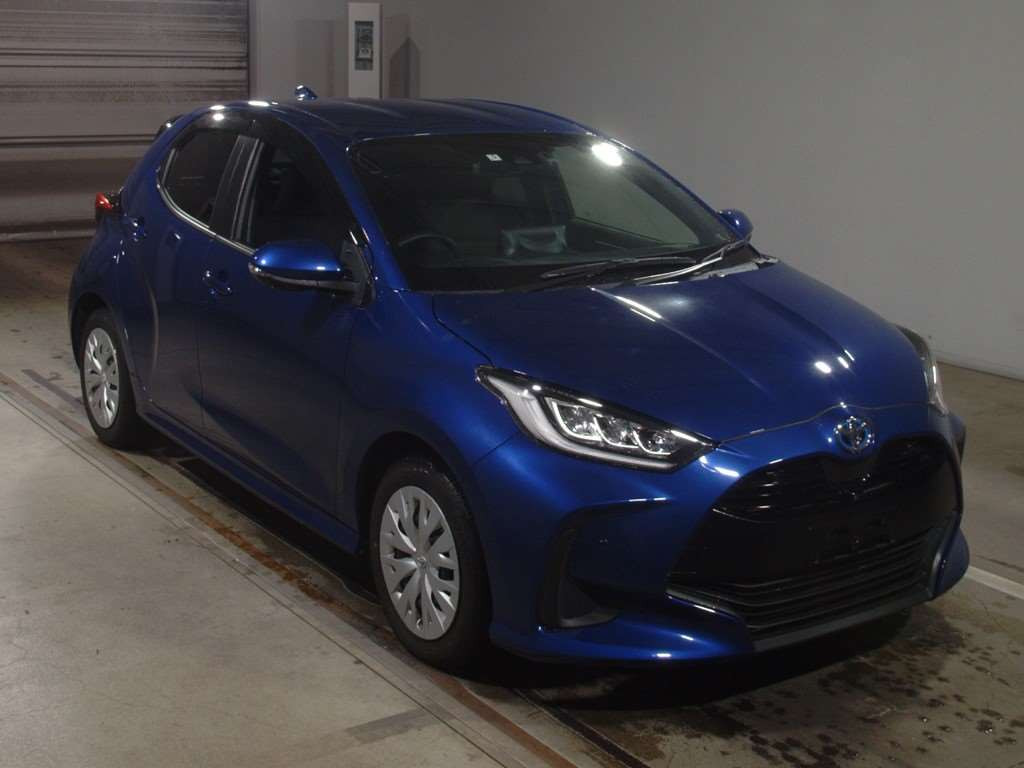 2021 Toyota YARIS MXPH10[2]