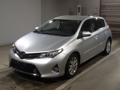 2013 Toyota Auris