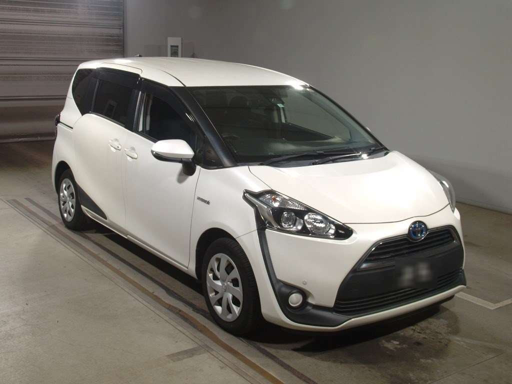 2015 Toyota Sienta NHP170G[2]