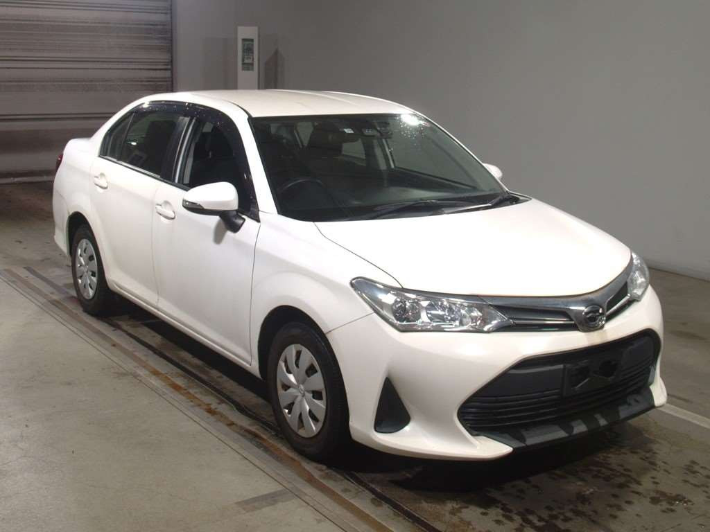 2019 Toyota Corolla Axio NRE160[2]