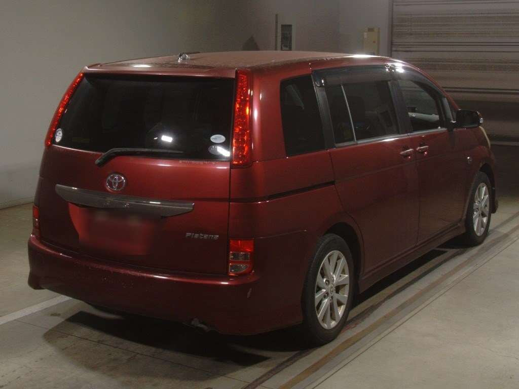 2008 Toyota Isis ANM10W[1]