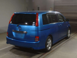 2005 Toyota Isis