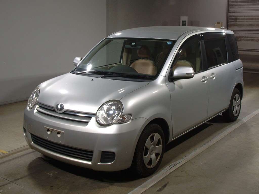 2011 Toyota Sienta NCP81G[0]