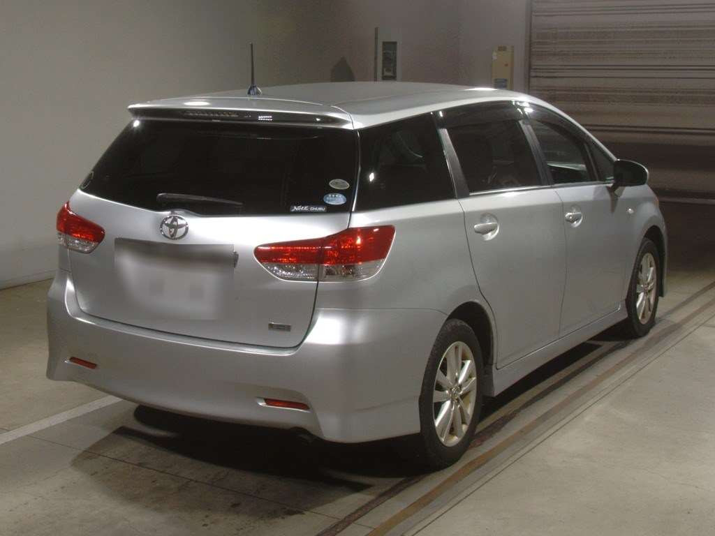 2009 Toyota Wish ZGE20W[1]