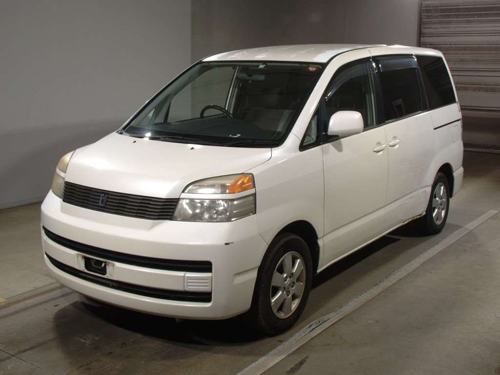 2003 Toyota Voxy AZR60G[0]