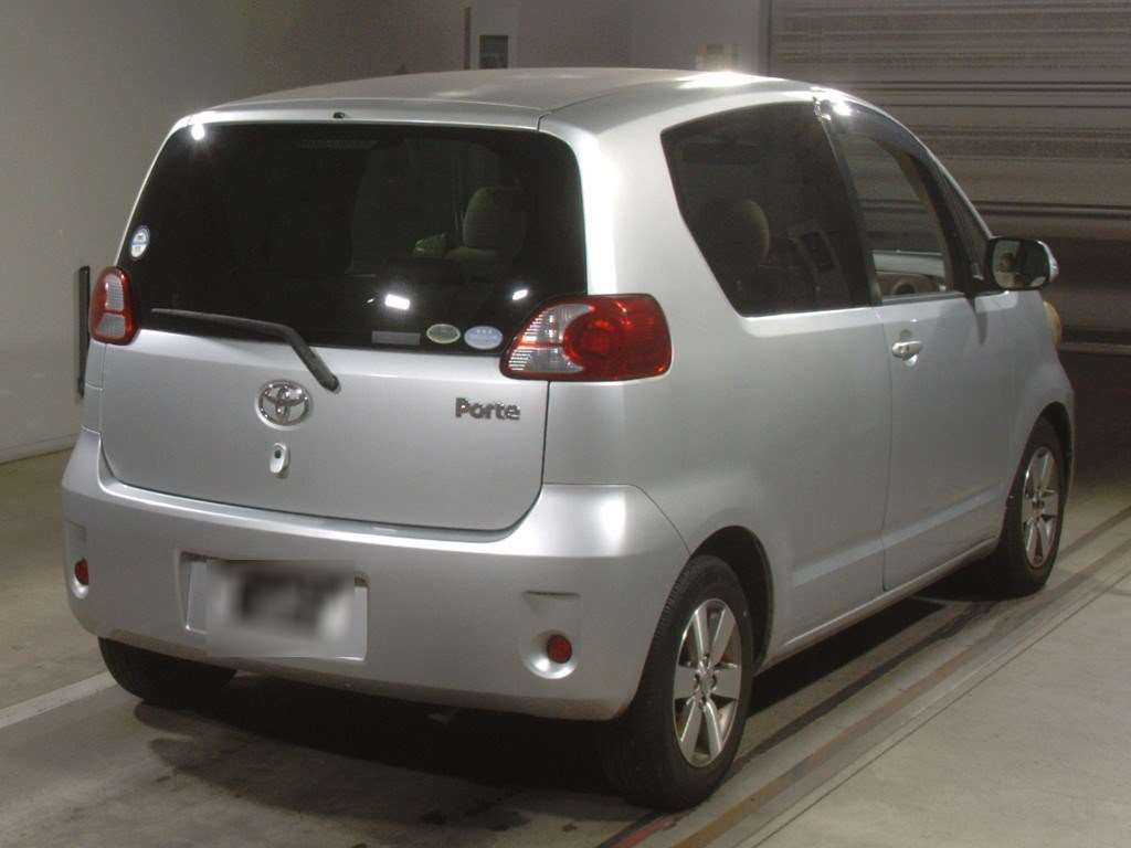 2007 Toyota Porte NNP11[1]