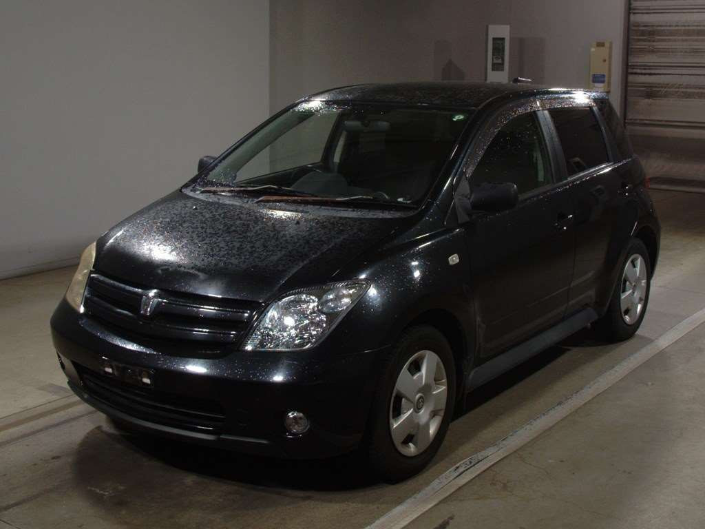 2005 Toyota IST NCP60[0]