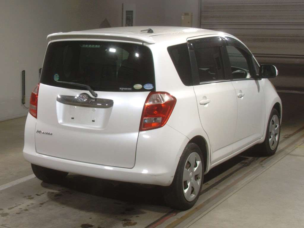 2007 Toyota Ractis NCP100[1]