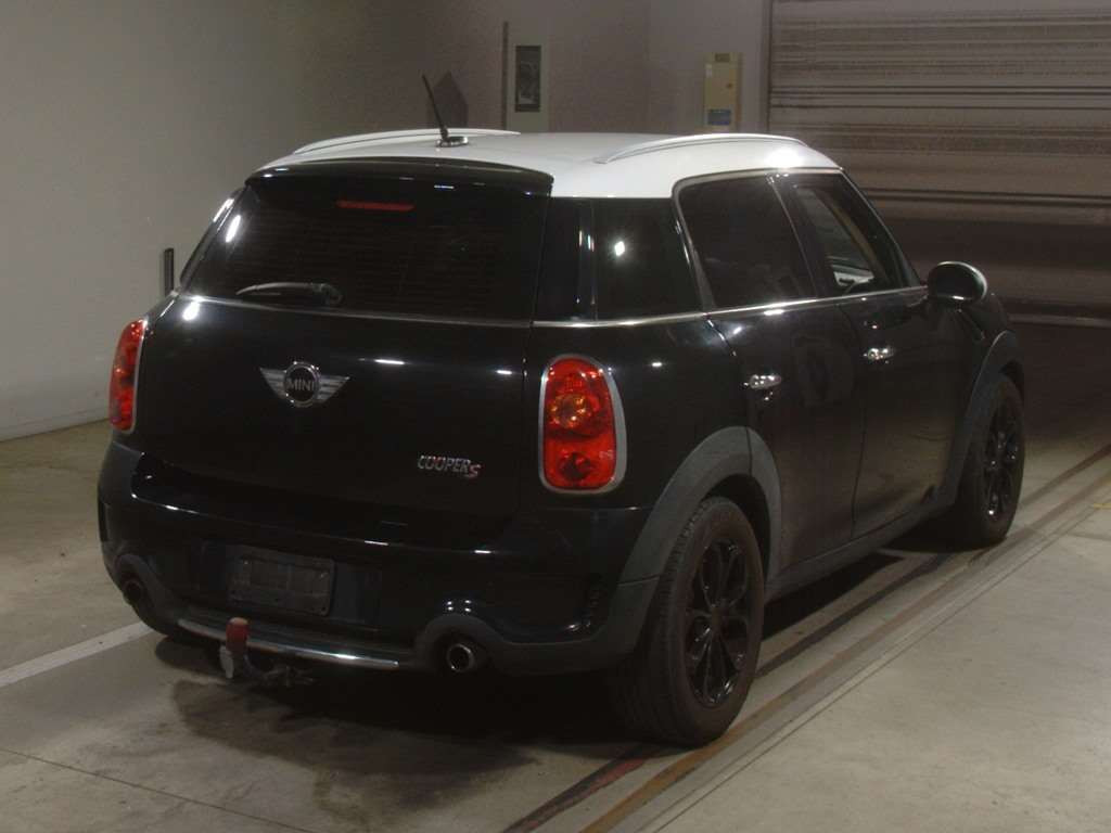 2011 Mini MINI ZA16[1]