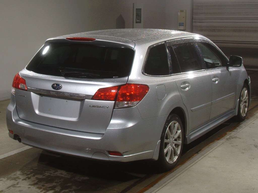 2011 Subaru Legacy Touring Wagon BR9[1]