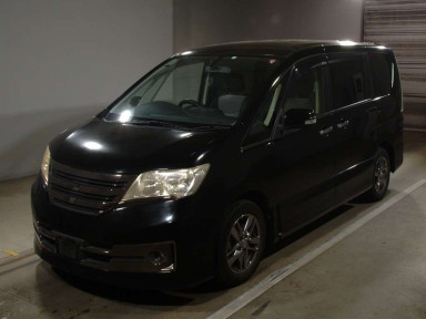 2012 Nissan Serena