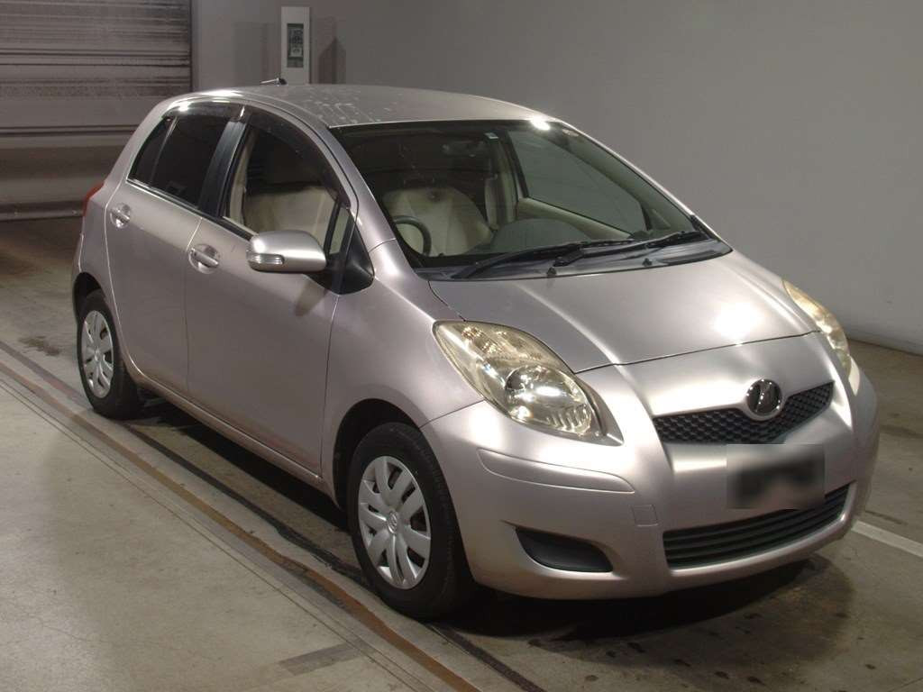 2010 Toyota Vitz KSP90[2]