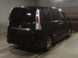 2012 Nissan Serena