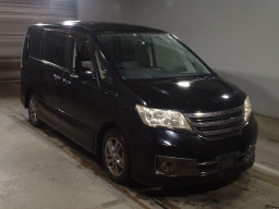 2012 Nissan Serena