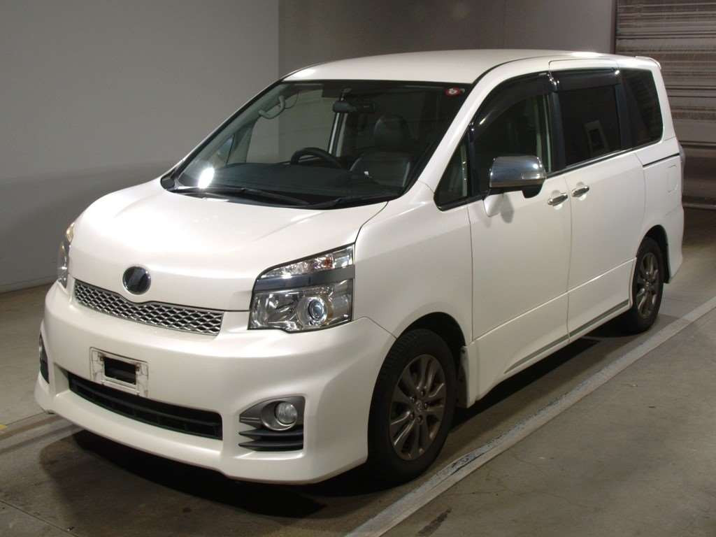 2013 Toyota Voxy ZRR70W[0]