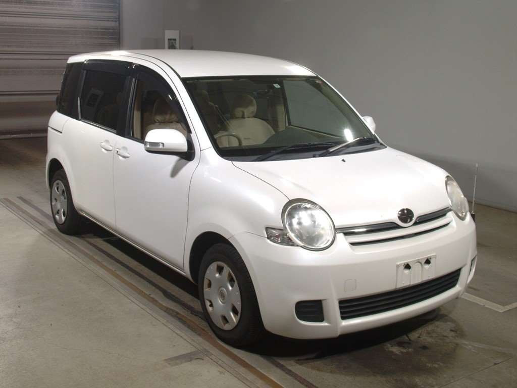 2007 Toyota Sienta NCP81G[2]