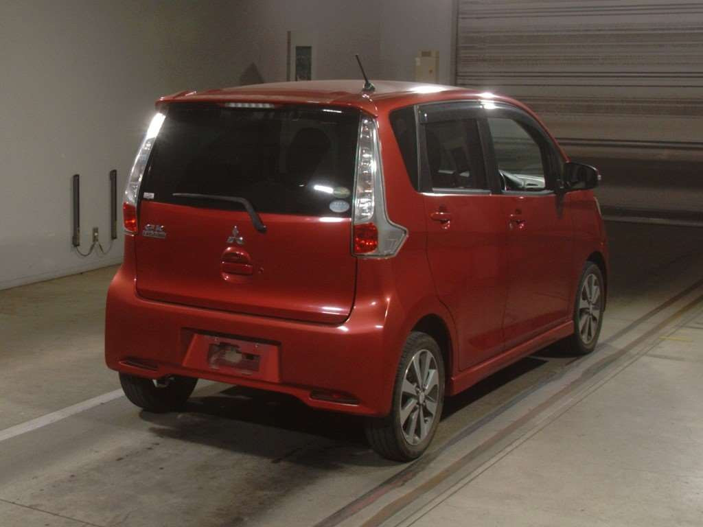 2015 Mitsubishi ek Custom B11W[1]