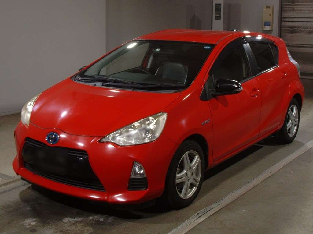 2013 Toyota Aqua NHP10[0]