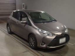 2017 Toyota Vitz