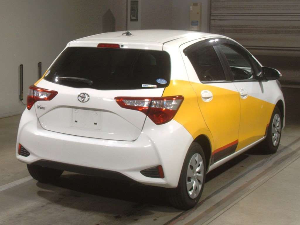 2019 Toyota Vitz KSP130[1]