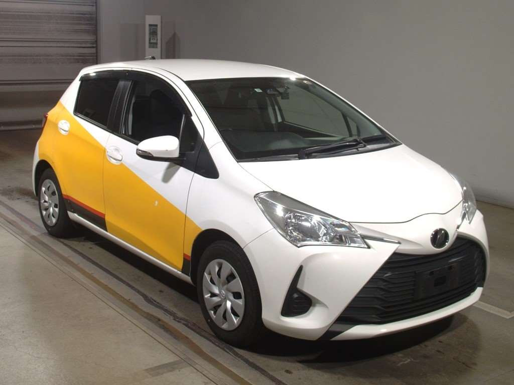 2019 Toyota Vitz KSP130[2]