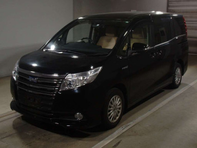 2014 Toyota Noah