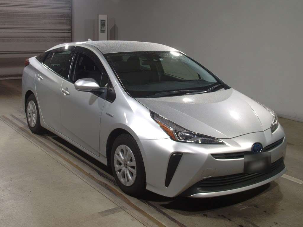 2019 Toyota Prius ZVW51[2]