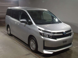 2017 Toyota Voxy