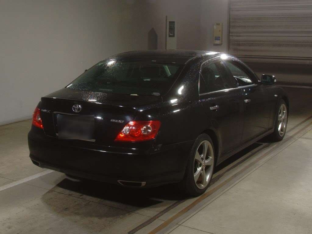 2005 Toyota Mark X GRX120[1]