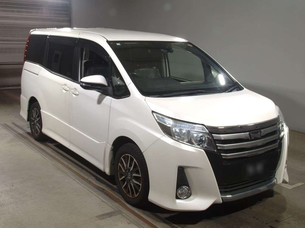 2016 Toyota Noah ZRR80W[2]