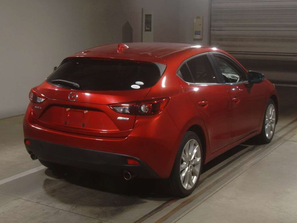 2015 Mazda Axela Sport BMEFS[1]