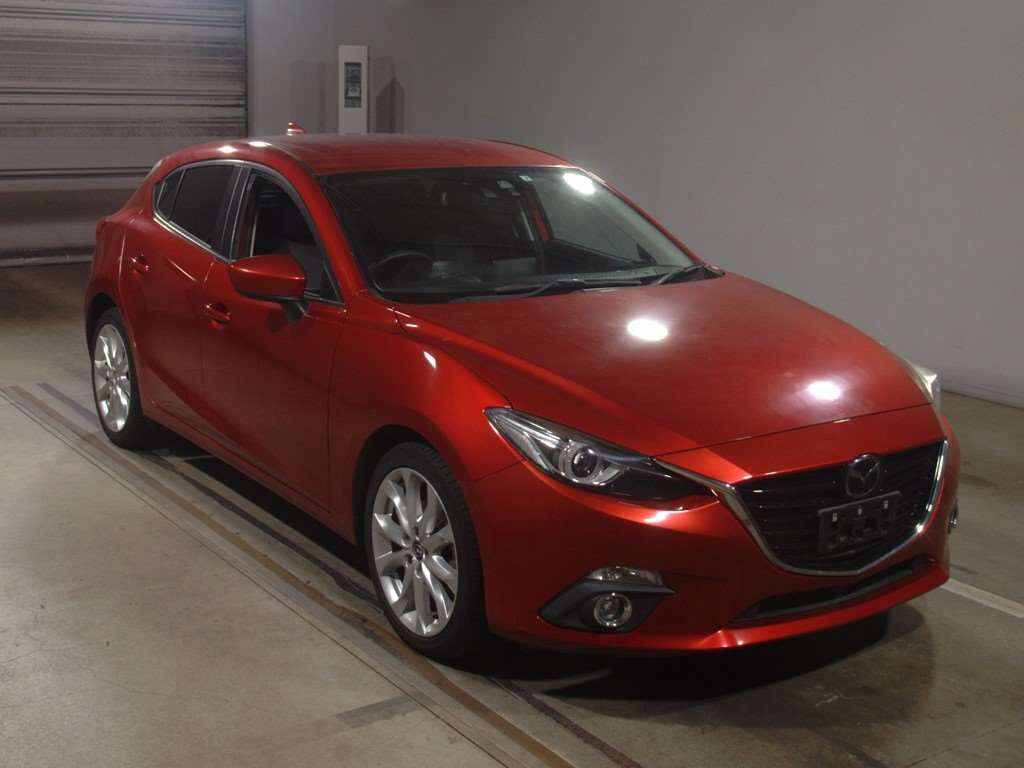 2015 Mazda Axela Sport BMEFS[2]