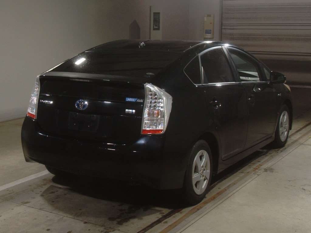 2011 Toyota Prius ZVW30[1]