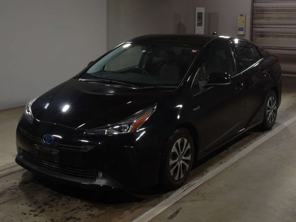 2019 Toyota Prius ZVW51[0]