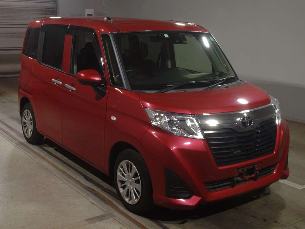 2018 Toyota Roomy M900A[2]