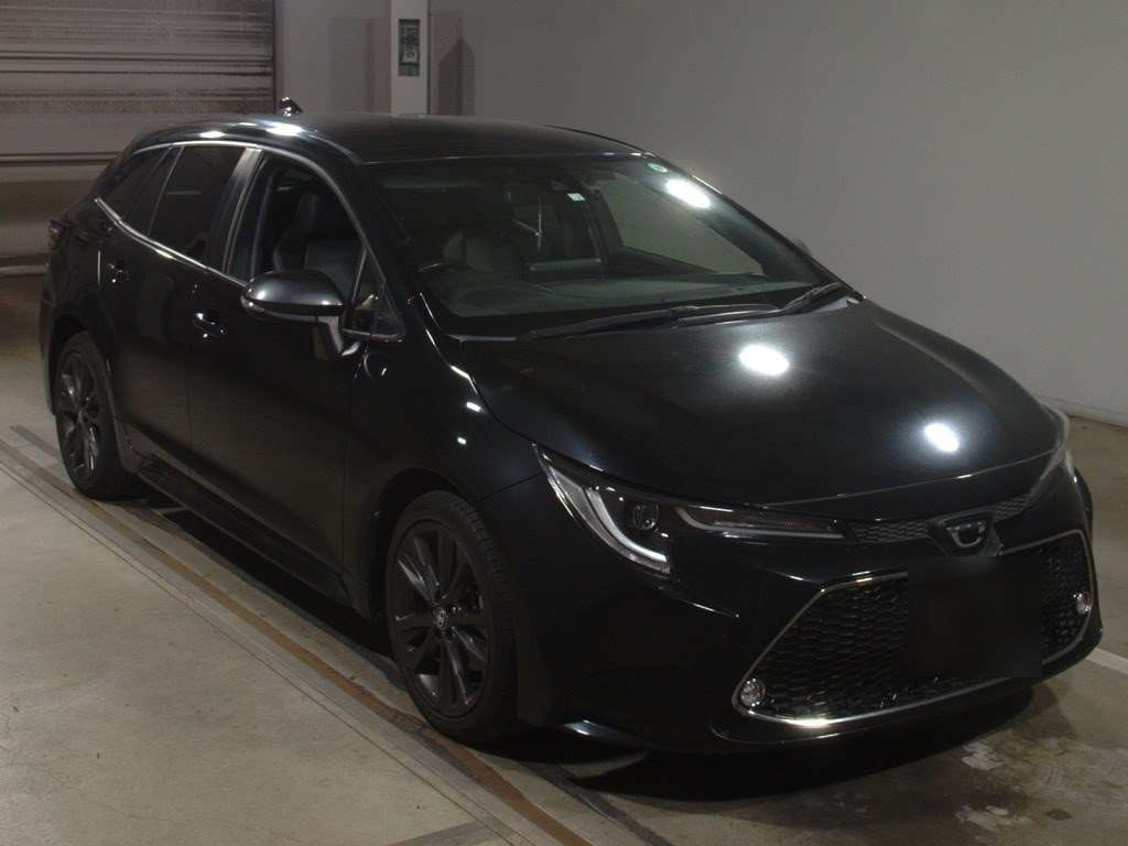 2020 Toyota Corolla Touring Wagon NRE210W[2]