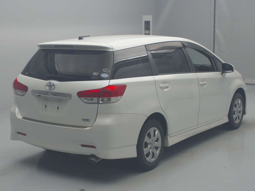 2009 Toyota Wish ZGE20W[1]