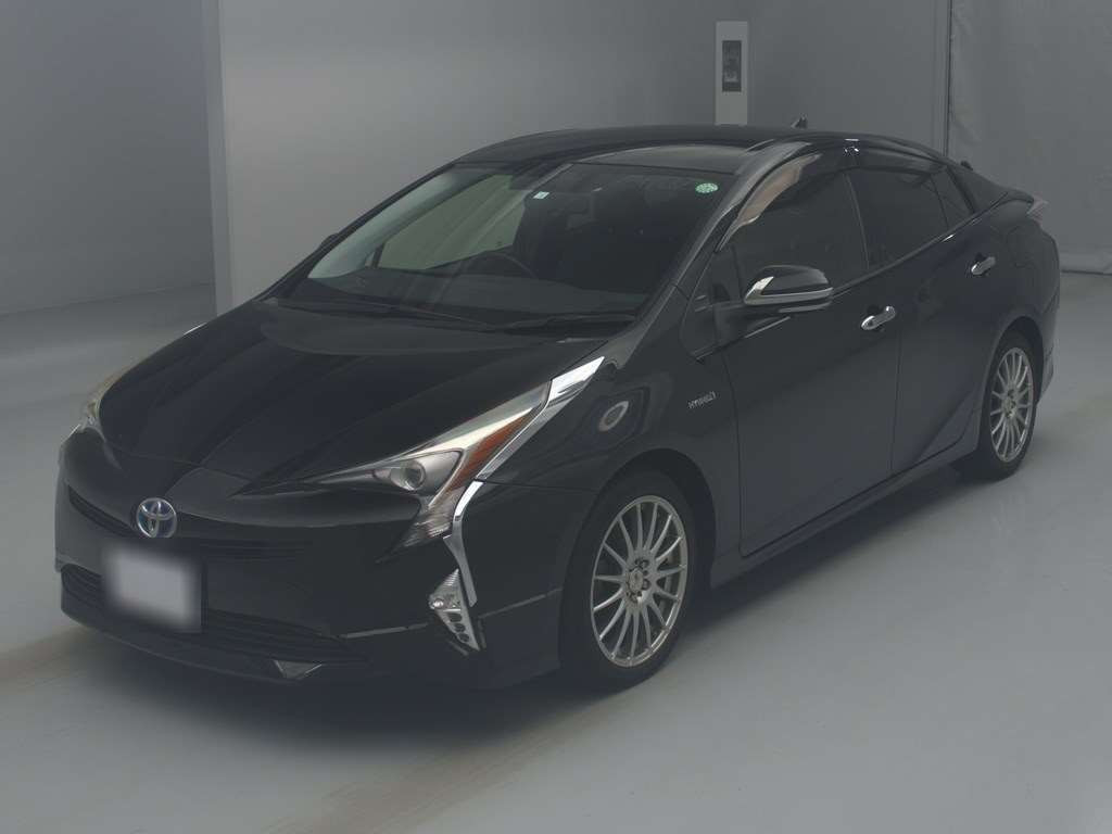 2016 Toyota Prius ZVW50[0]