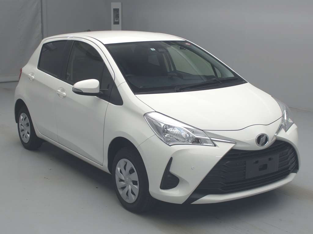 2019 Toyota Vitz NSP135[2]