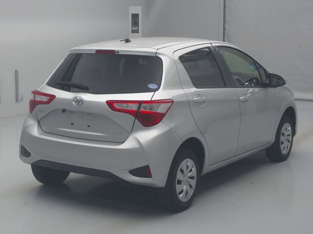 2019 Toyota Vitz NSP135[1]